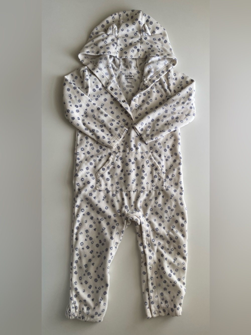 Carter's Footed One-Piece Long Sleeve Jumpsuit with Leopard Print in size 24 mo